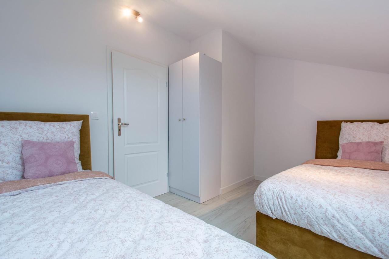 Ferienwohnung Lawendowy Zaulek Debina  Exterior foto